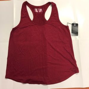 BNWT Vie Active Ceci Crepe Tank in Ruby